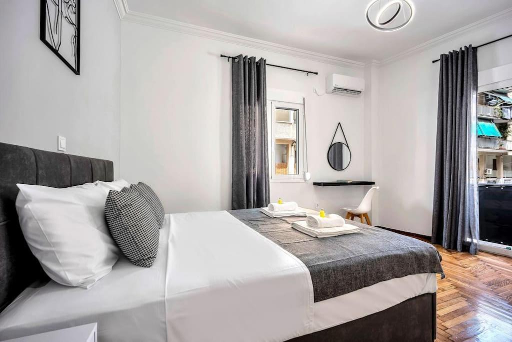 Artemis Modern Apartment Atene Esterno foto
